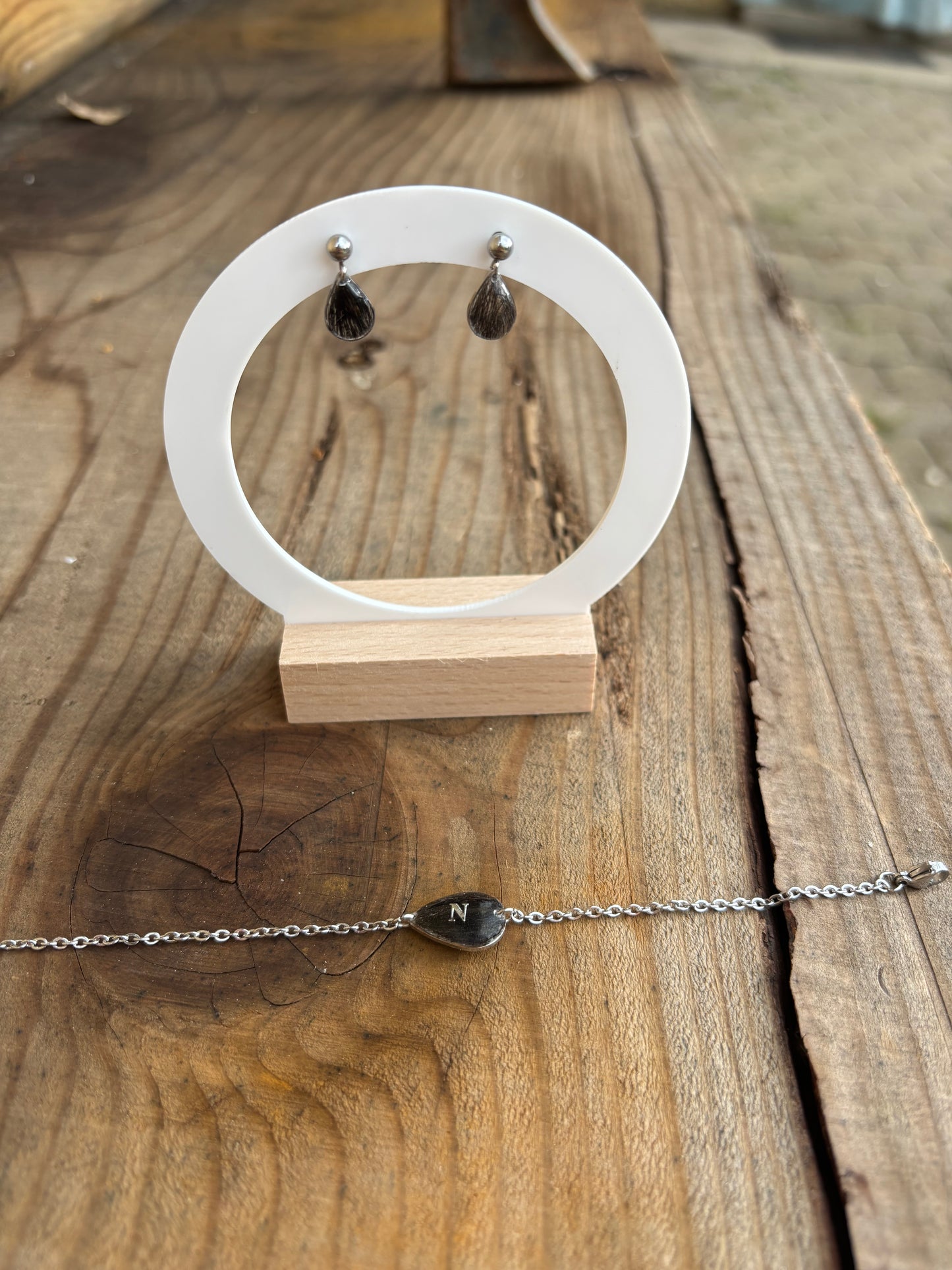 boucle d'oreille souvenir en résine