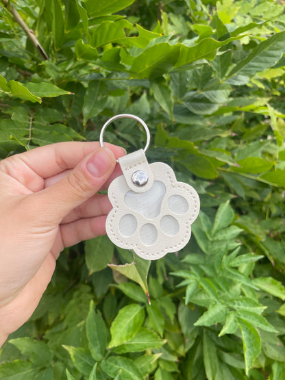 porte clé empreinte, souvenir, poil animaux blanc