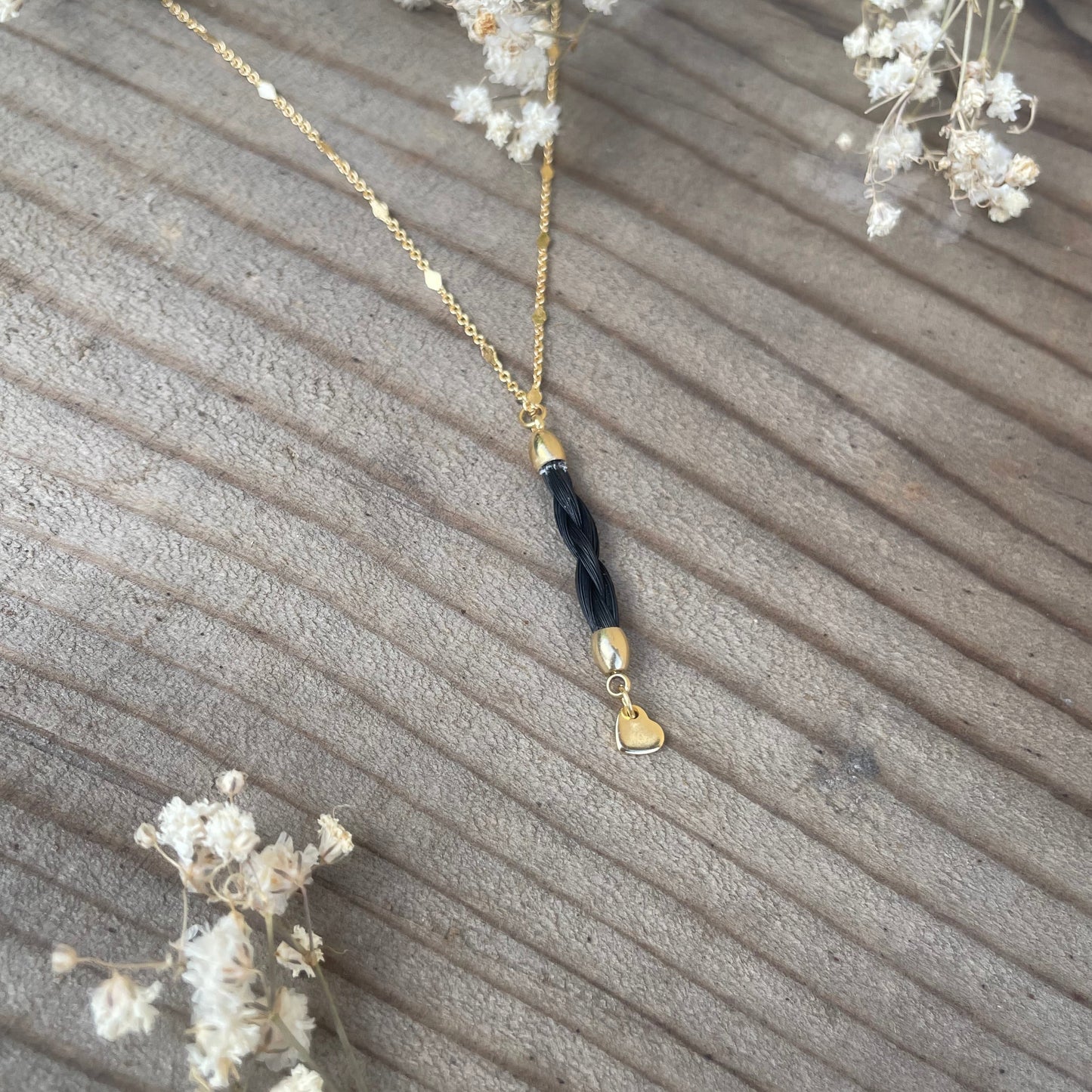 collier en crin de cheval 